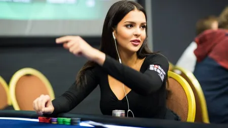 Ea este cea mai sexy jucătoare de POKER. A participat la Miss Univers FOTO