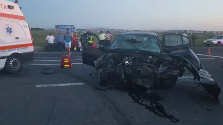 ACCIDENT GRAV cu cinci victime, în urma unei curse de maşini FOTO