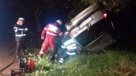 Accident grav, un tânăr a murit după ce s-a izbit cu maşina de un copac