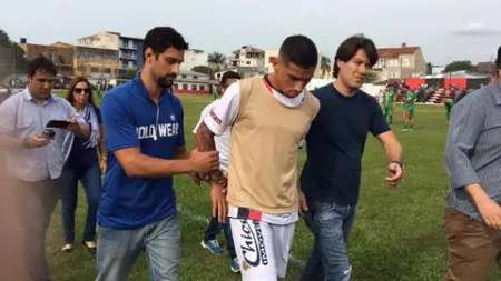 Fotbalist ARESTAT în timpul unui MECI. Acuze deosebite de GRAVE