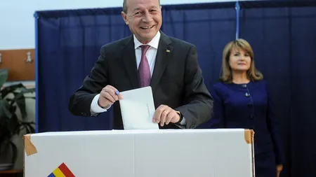 Traian Băsescu, circ în Parlament: 