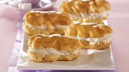 Ecleruri cu bezea şi caramel
