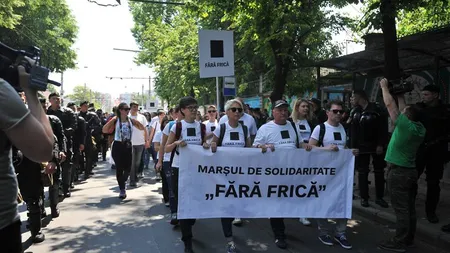 Chişinău: Marş LGBT oprit de poliţie, după ce un grup de contramanifestanţi a aruncat cu ouă şi apă