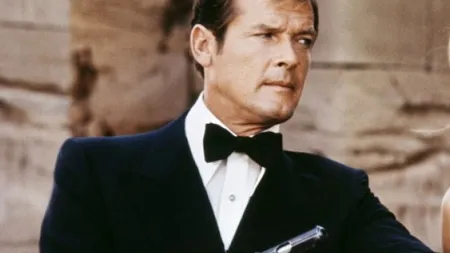 Roger Moore a murit. A fost al doilea James Bond