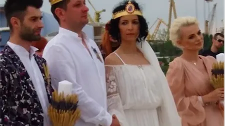 Cununia religioasă dintre Octavian Strunilă şi Oana Botez, NERECUNOSCUTĂ de nicio biserică ortodoxă. Motivul este ULUITOR