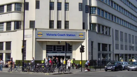 Poliţia redeschide Victoria Coach Station la Londra după ce a verificat un pachet suspect
