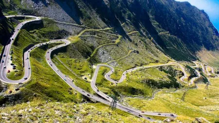 Transfăgărăşanul va fi închis sâmbătă, pentru o competiţie de triathlon