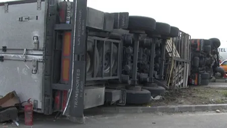 Trafic îngreunat pe DN7, din cauza unui accident UPDATE