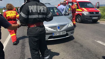 Carambol cu patru maşini pe DN 13, în Braşov. Patru persoane au fost rănite