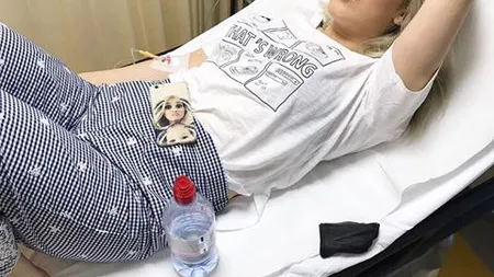 Adda a ajuns la spital după ce a leşinat pe stradă FOTO