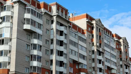 Numărul de locuinţe terminate a scăzut cu 13% în primele trei luni. Cele mai mari scăderi, în Moldova şi în Bucureşti