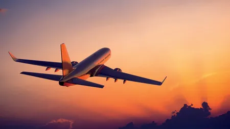A adormit în avion, dar un pasager l-a trezit! Incredibil ce i se întâmpla VIDEO