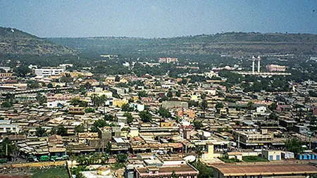 Atac armat într-o staţiune turistică din Mali frecventată de occidentali UPDATE