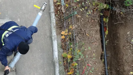 Branşament de gaz rupt în urma unei tamponări. Mai multe echipaje intervin în zonă