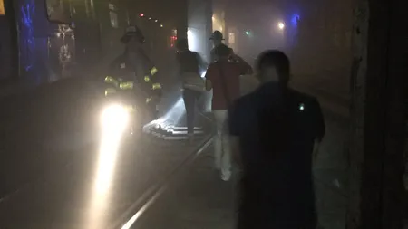 ACCIDENT la metroul din New York: Sute de oameni au fost EVACUAŢI. Cel puţin trei răniţi VIDEO