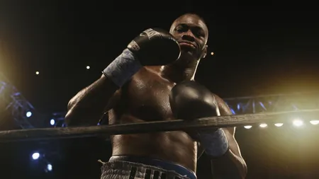 Campion mondial de box, arestat pentru posesie de marijuana