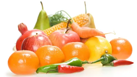Cum să slăbeşti: 10 fructe şi legume care te ajută în dietă
