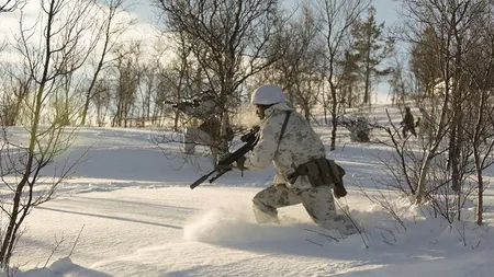 Rusia avertizează Norvegia că prelungirea misiunii unui contingent de puşcaşi marini americani le poate afecta relaţiile