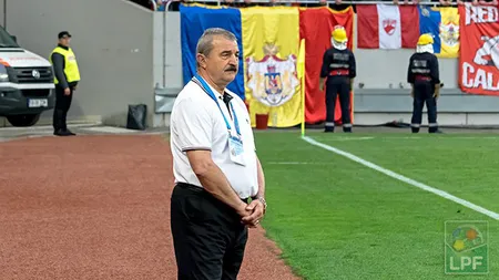 Jucătorii i-au ras mustaţa lui Ionuţ Popa. Antrenorul Timişoarei este de nerecunoscut FOTO