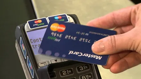 Un bucureştean a fost reţinut de poliţie, după ce a făcut cumpărături cu un card contactless găsit pe stradă