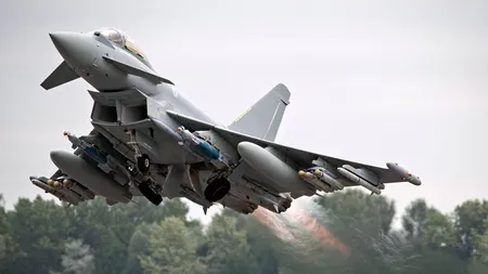 Austria va renunţa la avioanele de luptă Eurofighter