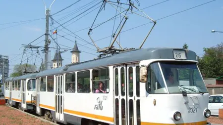Un tramvai a luat foc pe Bulevardul Timişoara din Capitală