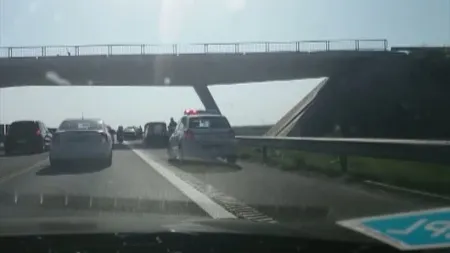 Tamponări în lanţ pe Autostrada Soarelui. Cel puţin patru maşini, implicate în accident