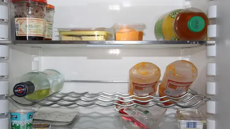 Cât şi cum ţii alimentele la frigider
