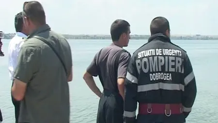 A tras cea mai mare sperietură din viaţa lui. A intrat în apă să se răcorească şi a avut un şoc când a văzut ce pluteşte sub pod