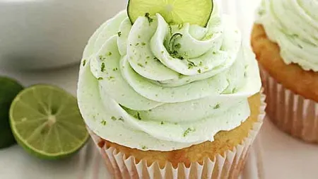 Reţeta zilei: Cupcakes cu lămâie