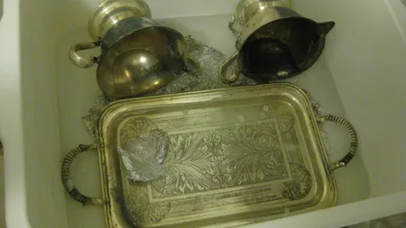 Alimente cu care poţi face curăţenie în casă. Cum te ajută orezul, muştarul sau nucile