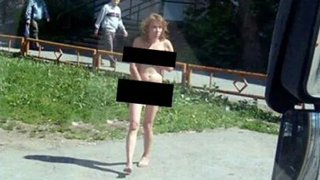 Femeie dezbrăcată, găsită de jandarmi pe o stradă din Ploieşti. Două tinere care i-au luat hainele şi au aruncat-o în stradă, cercetate