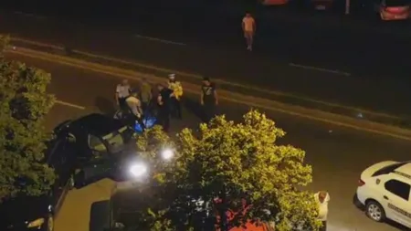 Urmărire ca-n filme la Deva. Un şofer a fugit de Poliţie şi a lovit cinci maşini