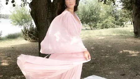 Monica Bârlădeanu: 
