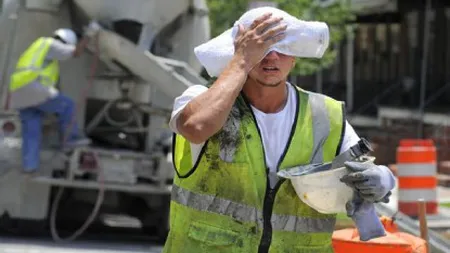 Sute de amenzi pentru angajatorii care nu au asigurat măsuri pentru protecţia angajaţilor pe caniculă