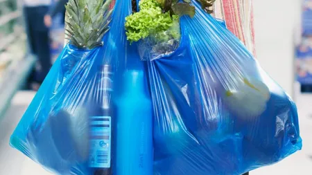 Ţara în care a fost interzisă folosirea pungilor de plastic. Încălcarea legii e pedepsită cu patru ani de închisoare