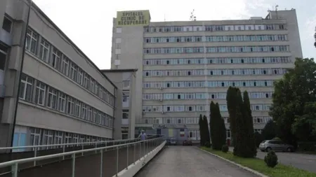 Tragedie la un spital din Cluj-Napoca. O femeie a murit după ce a căzut de la etajul opt al clădirii