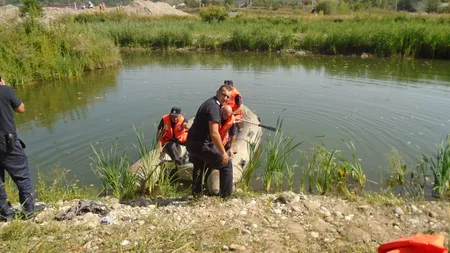 A murit după ce a intrat în apă ca să prindă un peşte. Moarte cumplită a unui tânăr de 30 de ani