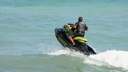 Un bărbat de 41 de ani a murit într-un accident de skijet în Costineşti UPDATE