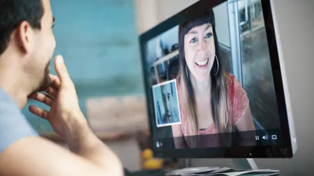 Poveste adevarată: Dragostea vine prin videochat