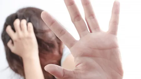 Tot mai mulţi copii preşcolari şi şcolari mici sunt irascibili, furioşi şi sfidează regulile adulţilor. Află ce spun psihologii