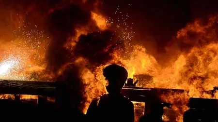 Incendiu la o fabrică de artificii din India: 8 morţi şi 25 de răniţi