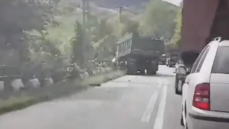 ACCIDENT MORTAL pe DN74, în Alba. Un bărbat a murit, după ce două autoutilitare s-au lovit VIDEO