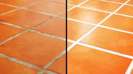 Aşa cureţi rapid gresia din baie! Ai nevoie de două ingrediente care costă mai puţin de 5 lei!