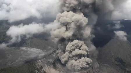 Erupţie vulcanică în Bali. Autorităţile române au emis o avertizare de călătorie