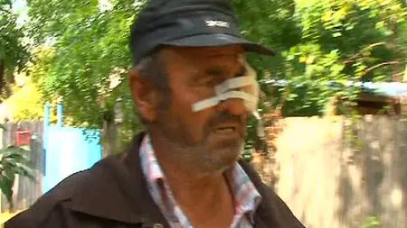 Scandal monstru într-o comună din Argeş. Primarul e acuzat că l-a bătut pe văcarul satului VIDEO