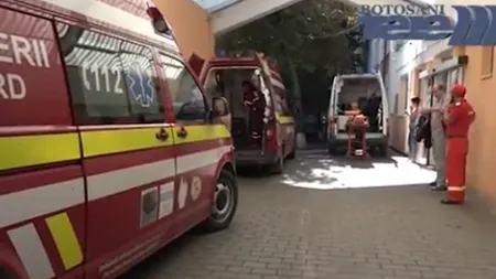 EXPLOZIE într-o toaletă. Un bărbat a ajuns în stare gravă la spital VIDEO