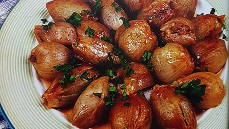 REŢETA ZILEI. Ceapă umplută cu carne
