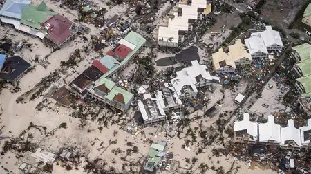 Uraganul Irma a provocat moartea a 14 persoane. Vârtejul se îndreaptă către Florida, populaţia pregătită de evacuare