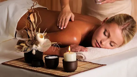 Masaj erotic: Esenţele secrete ale specialiştilor în aromaterapie
